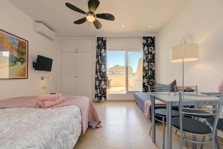 El Estudio De La Playa Benalbeach 324 Gran Terraza Vistas Al Mar 贝纳尔马德纳 外观 照片
